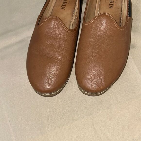 CHARIX Camel/Black Leather Slip-On Loafers Size 40 - Picture 5 of 12